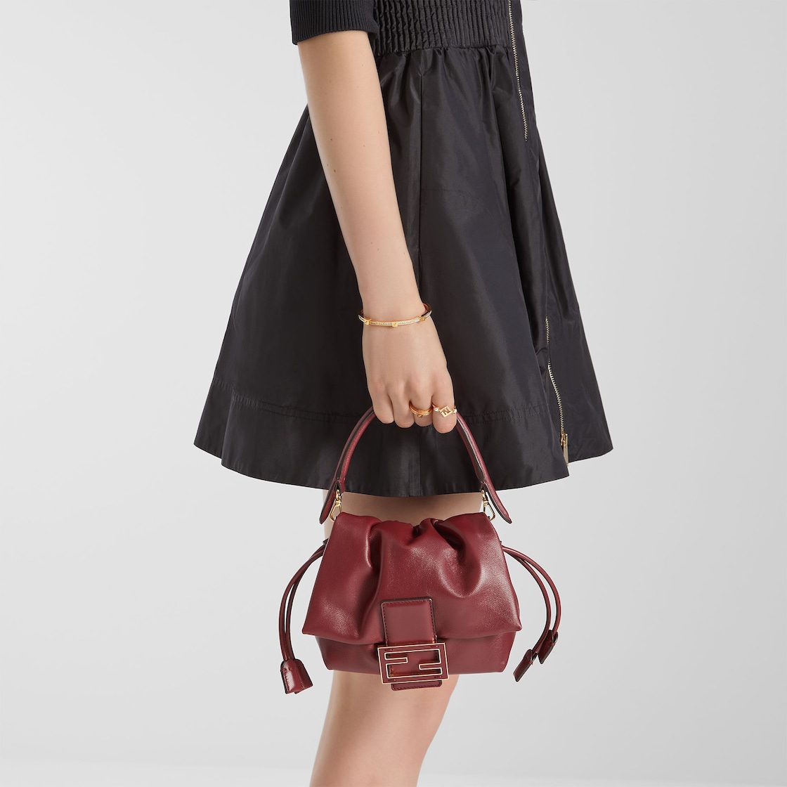FENDI Mamma Baguette Small Burgundy nappa leather mini-bag - Image 2